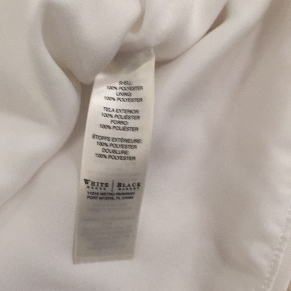 White House Black market top - Picture 4 of 4